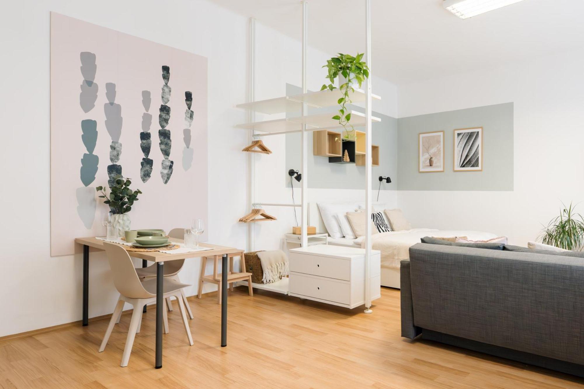 7 Nights Apartments Dominikanske N. เบอร์โน ภายนอก รูปภาพ