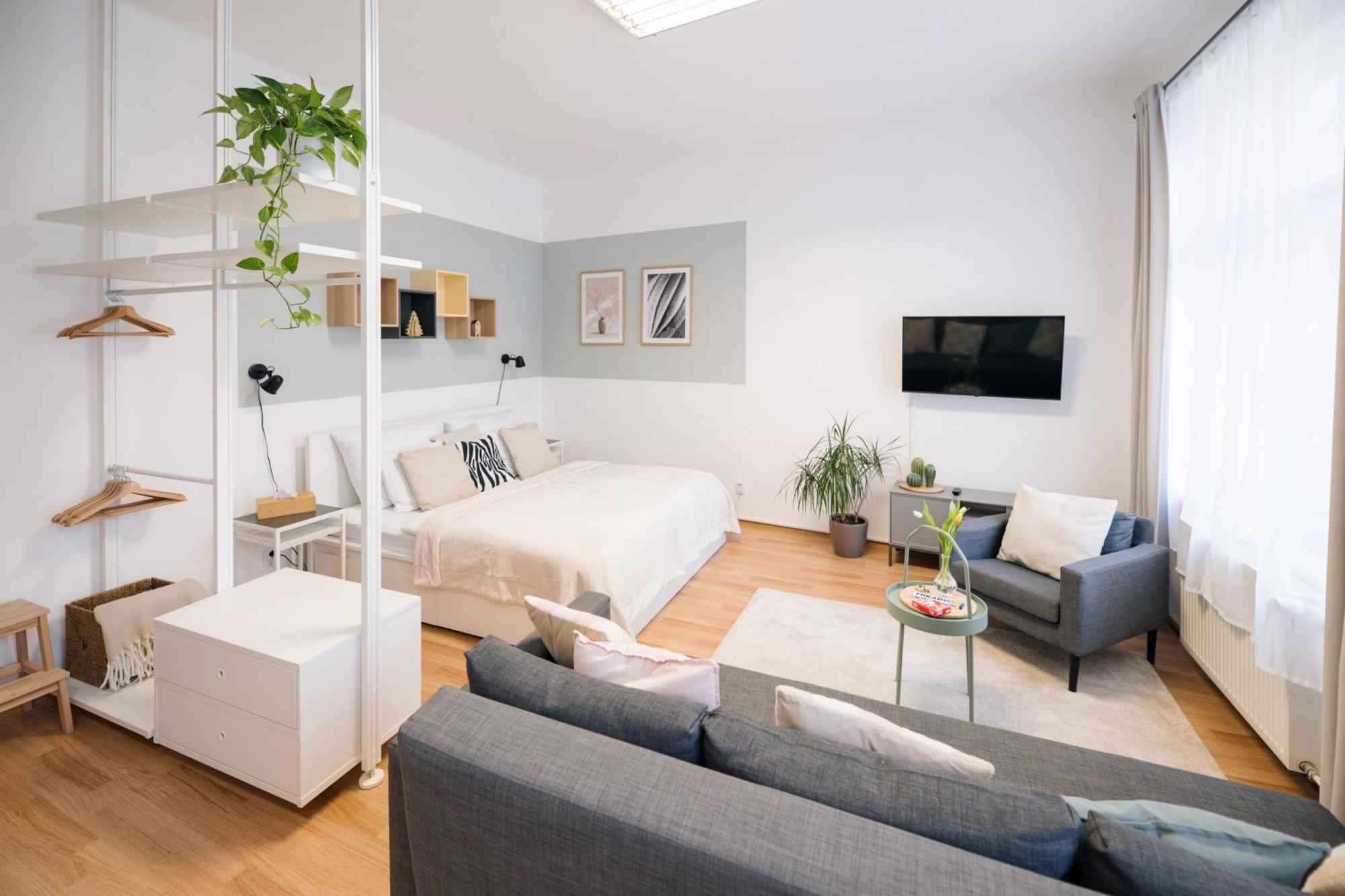 7 Nights Apartments Dominikanske N. เบอร์โน ภายนอก รูปภาพ